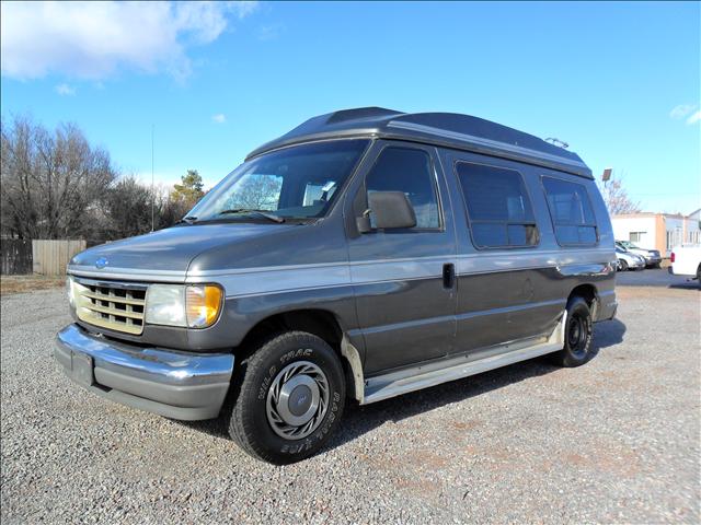 Ford Econoline 1992 photo 1