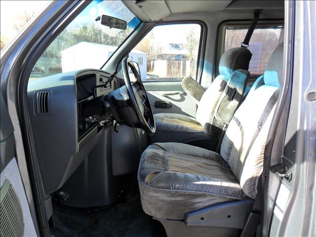 Ford Econoline 1992 photo 4