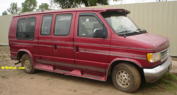 Ford Econoline 328 Ci Passenger Van