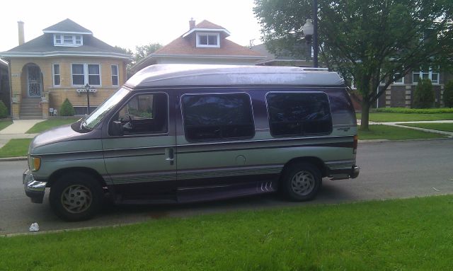 Ford Econoline 1993 photo 1