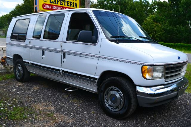 Ford Econoline 1993 photo 2