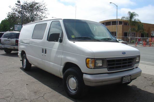 Ford Econoline 1994 photo 4