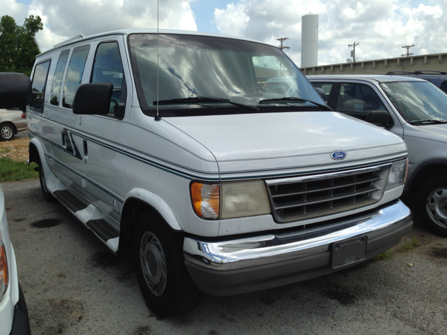 Ford Econoline 1994 photo 1