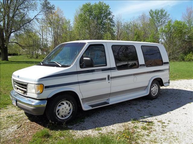Ford Econoline 14 Box MPR Conversion Van
