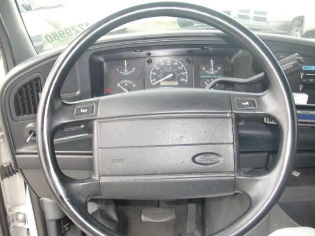 Ford Econoline 1996 photo 2