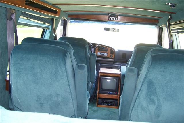 Ford Econoline 1996 photo 2