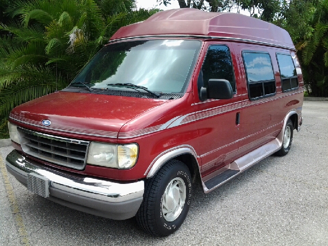 Ford Econoline 1996 photo 2