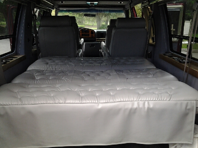 Ford Econoline 1996 photo 4