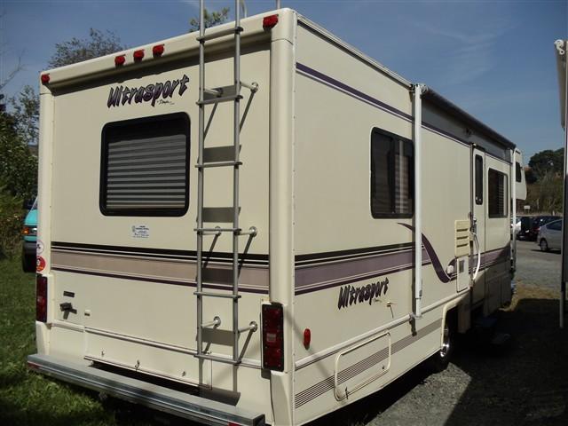 Ford Econoline 1996 photo 2