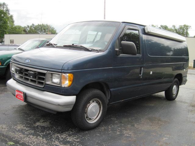 Ford Econoline Unknown Passenger Van