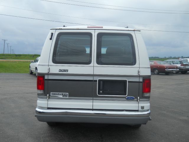 Ford Econoline 1997 photo 3