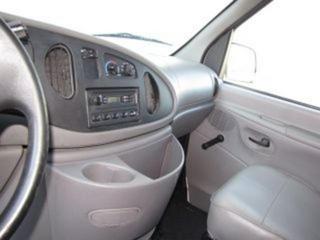 Ford Econoline 1998 photo 2
