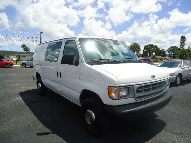 Ford Econoline 1998 photo 1