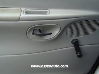 Ford Econoline 1998 photo 2