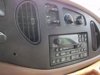 Ford Econoline 1998 photo 3