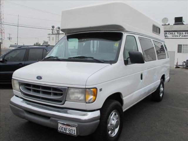 Ford Econoline 1998 photo 2