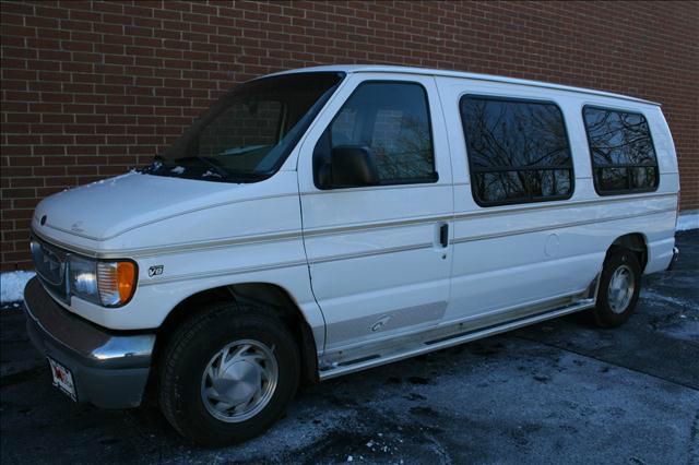 Ford Econoline 1998 photo 2