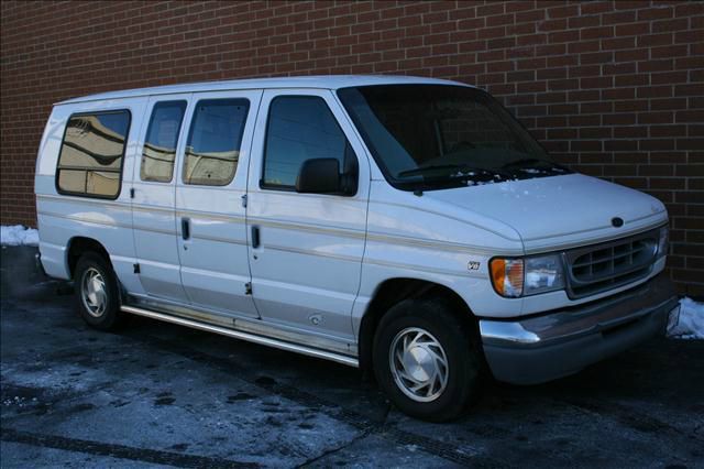 Ford Econoline 1998 photo 3