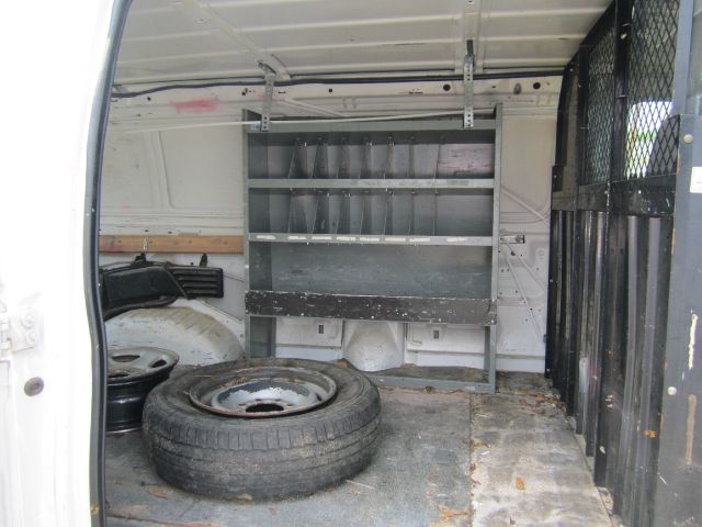 Ford Econoline 1998 photo 4