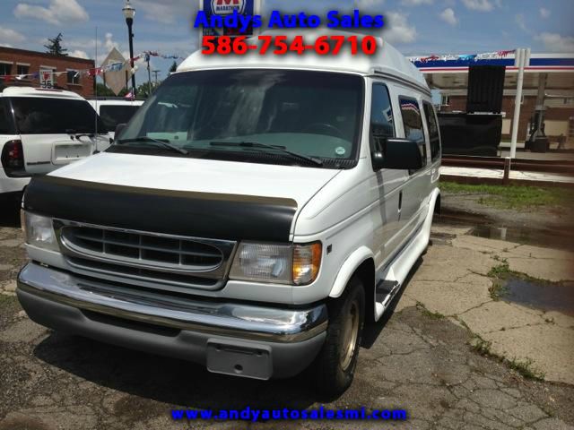 Ford Econoline 328 Ci Passenger Van