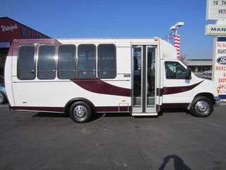 Ford Econoline SLE V6 - LOW Miles Other