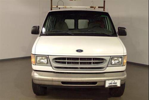 Ford Econoline 1998 photo 1