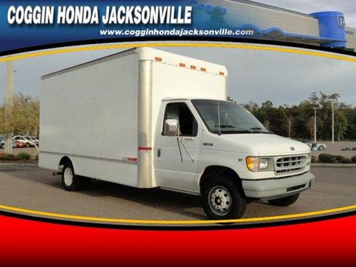 Ford Econoline 1998 photo 1