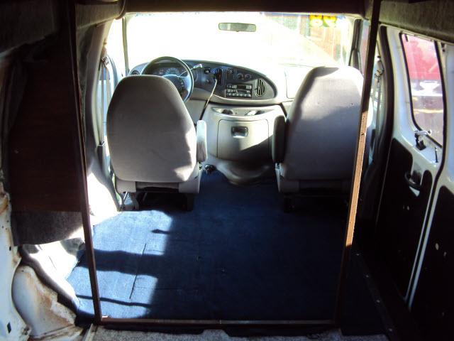 Ford Econoline 1998 photo 5
