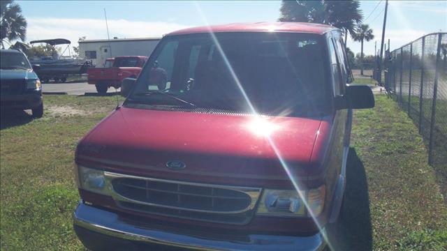 Ford Econoline 1999 photo 2
