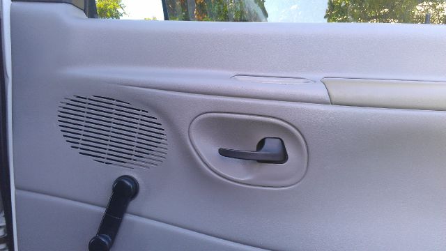 Ford Econoline 1999 photo 4