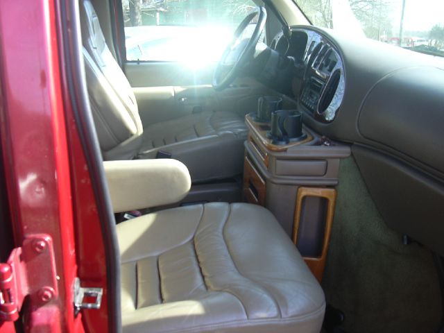 Ford Econoline 1999 photo 3