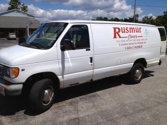 Ford Econoline 1999 photo 2