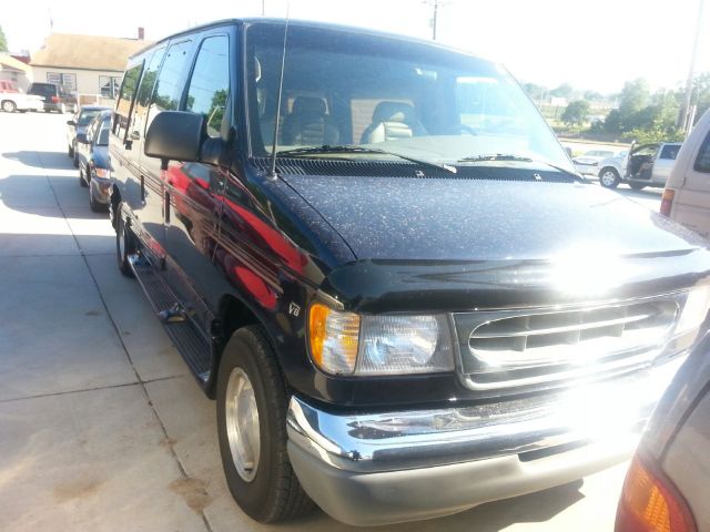Ford Econoline Denali AWD Premium+ Passenger Van
