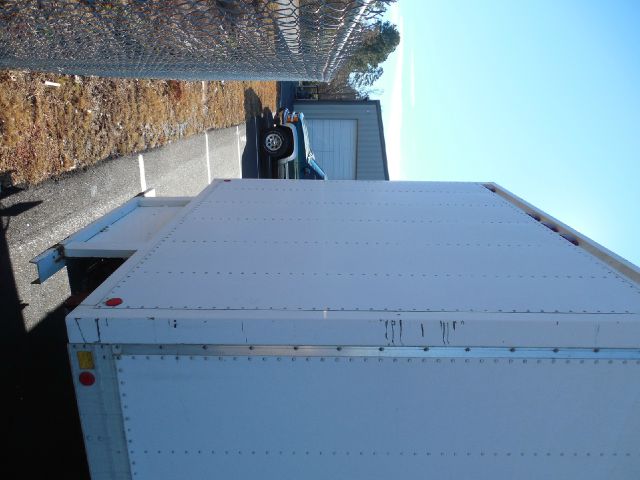 Ford Econoline 2001 photo 4