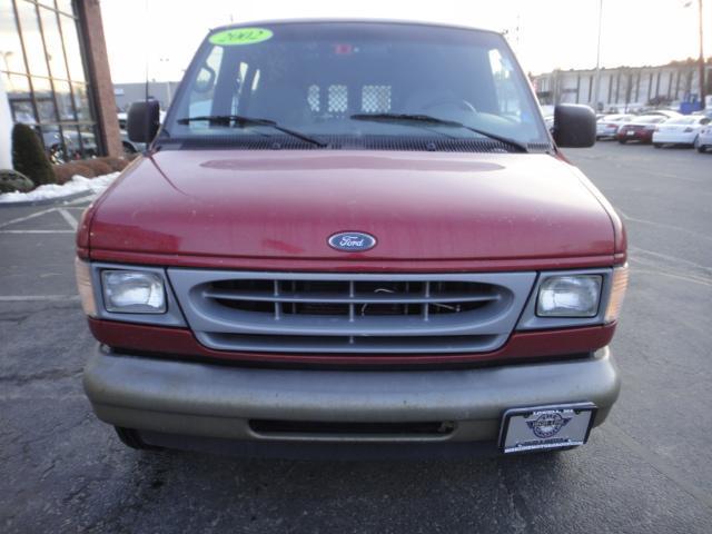 Ford Econoline 2002 photo 3