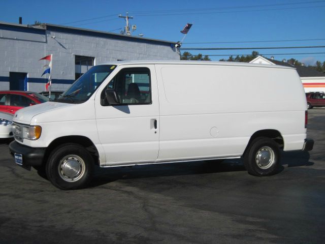 Ford Econoline Special Edition All-wheel Drive With Locking Diffe Cargo Van