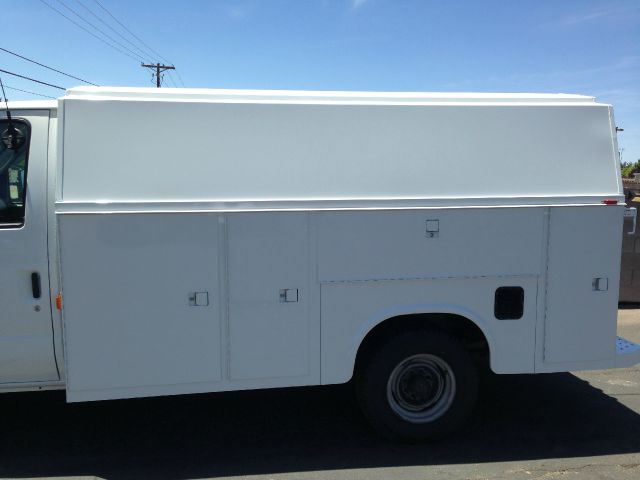 Ford Econoline 2003 photo 3