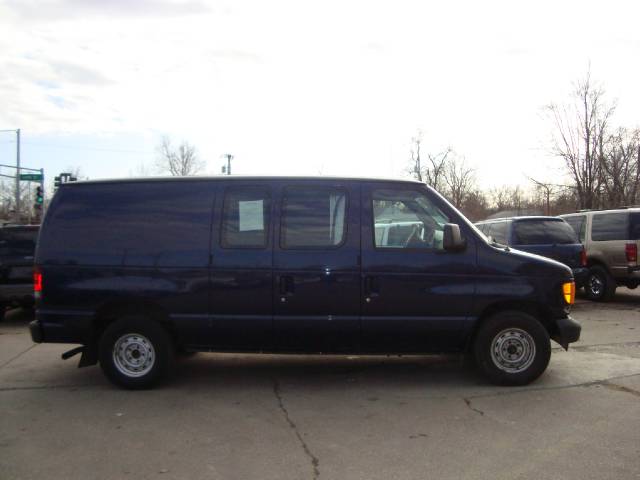 Ford Econoline 2.5i Wagon Passenger Van