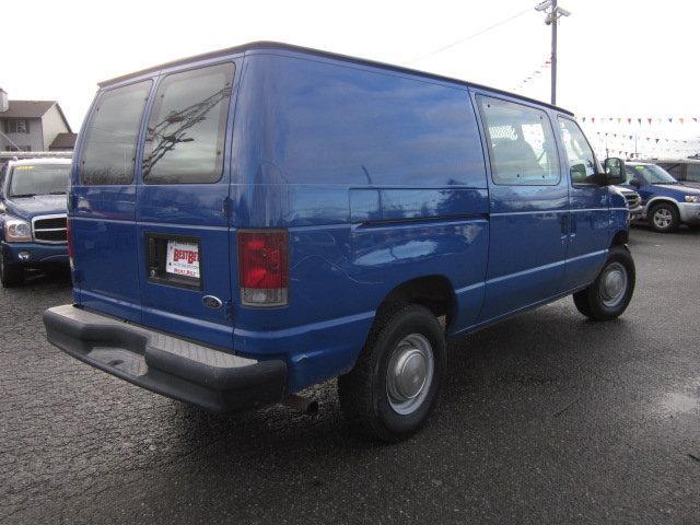 Ford Econoline 2003 photo 4