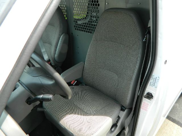 Ford Econoline 2003 photo 2