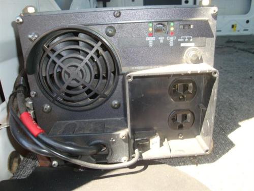 Ford Econoline 2003 photo 2