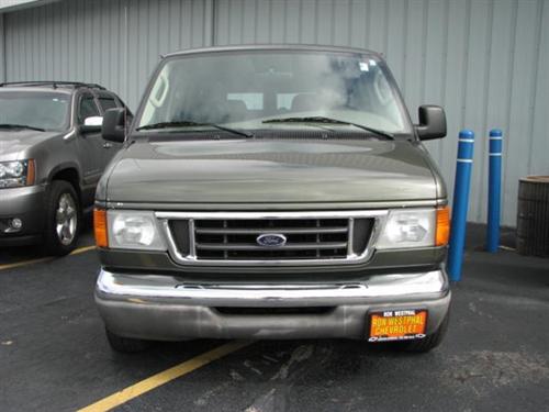 Ford Econoline 2003 photo 1