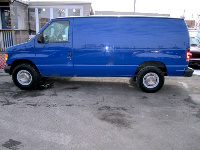 Ford Econoline 2003 photo 3
