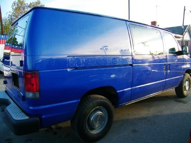 Ford Econoline 2003 photo 5