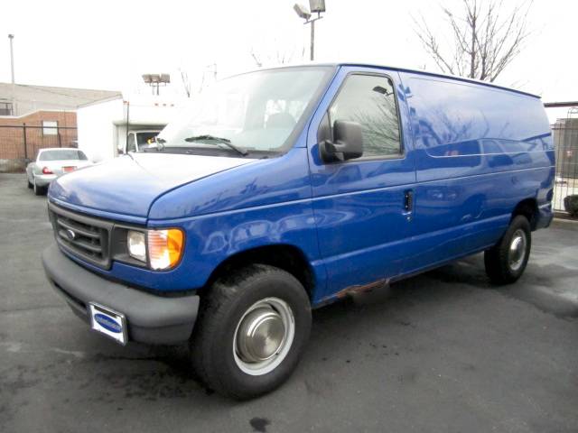 Ford Econoline 2003 photo 2