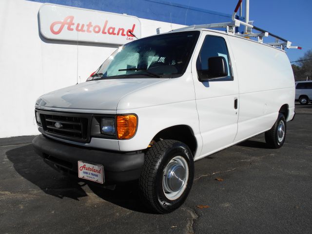 Ford Econoline 2004 photo 3