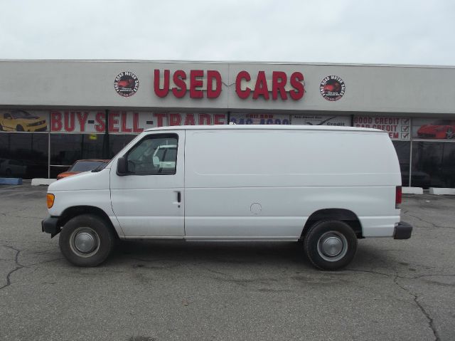 Ford Econoline 2005 photo 3
