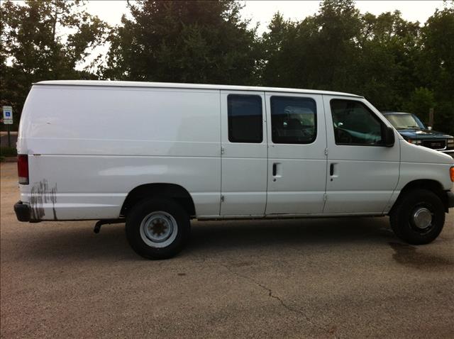 Ford Econoline 2005 photo 4