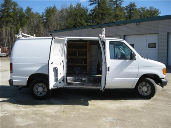 Ford Econoline 2005 photo 4