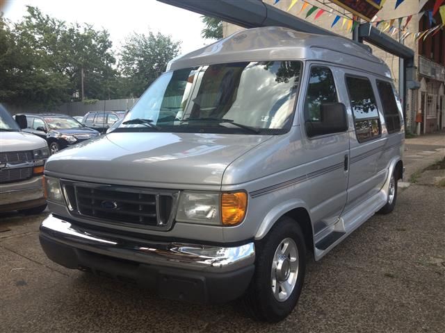 Ford Econoline 2005 photo 4